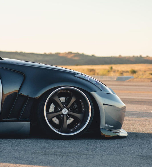350z Carbon Fiber Fenders Vented V1