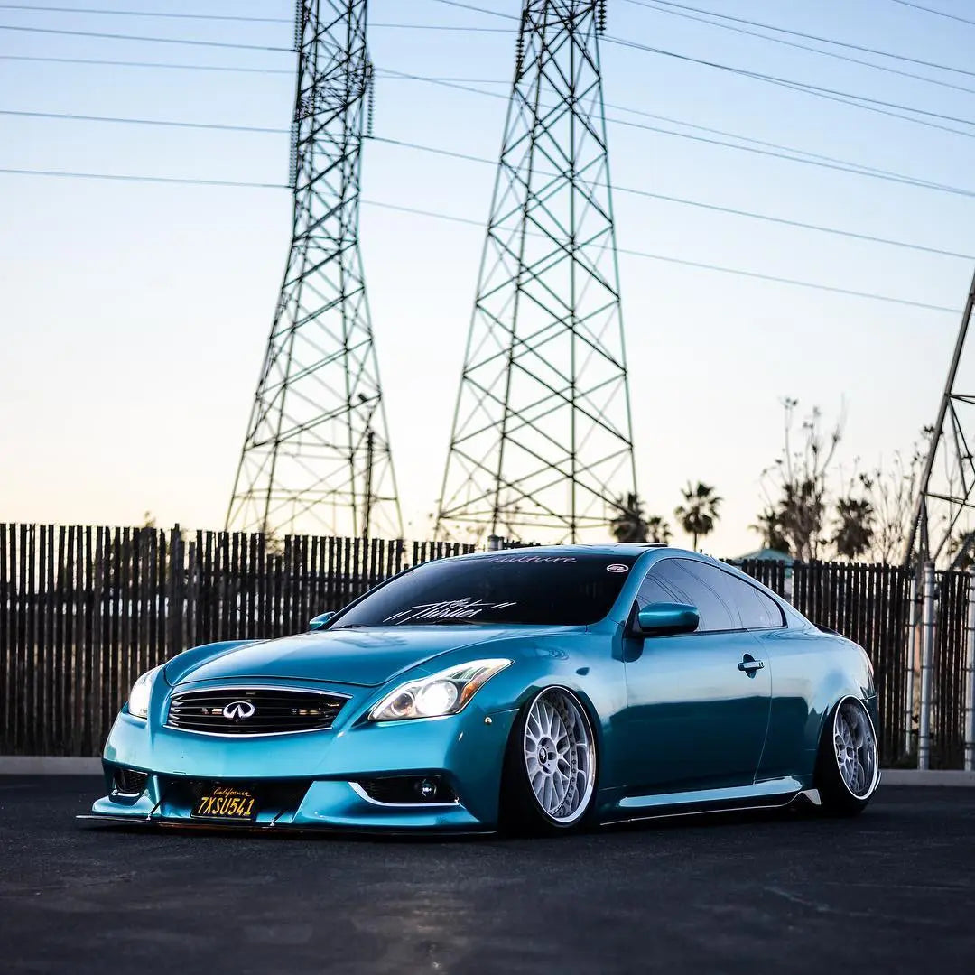 Infiniti G37 Carbon Fiber Side Skirts – Carbon Edge Dynamics