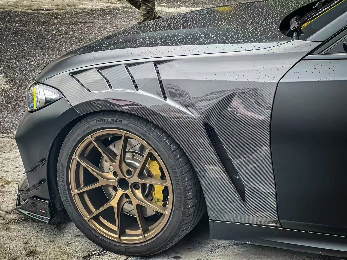 V3 Carbon Fiber Fenders Double Vented - G20 3-Series BMW